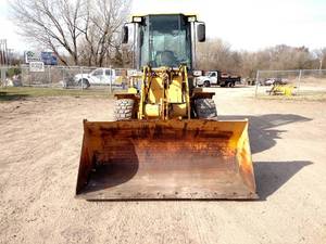 lot 1 image: John Deere 304H Wheel Loader