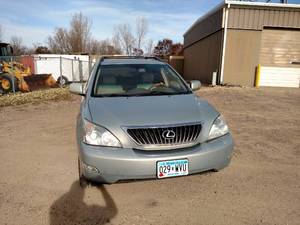 lot 8 image: 2008 Lexus RX350 SUV