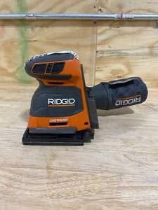 lot 115 image: RIGID 18-Volt OCTANE Cordless Brushless 3-Speed 14 Sheet Sander (Tool Only)