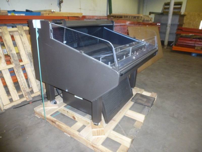 lot 3 image: Hillphoenix Deli Display Unit