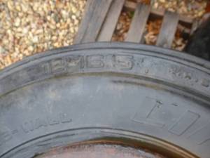 lot 20 image: Solid Skid Steer Tires& Rims