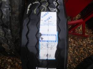lot 33 image: New Recap Tire 26570R19.5