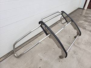 lot 10 image: Westin Grill Guard