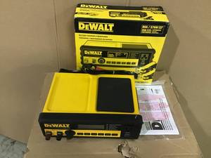 DEWALT 30 Amp Multi Bank Battery Charger with 80 Amp Engine Start&nbsp&nbspin good condition
