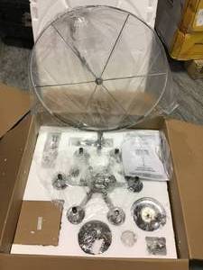 Calisitti 6-Light Polished Chrome Chandelier with K9 Crystal Dangles&nbsp&nbspin good condition
