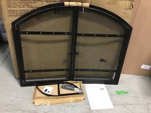 Harper 1-Panel Fireplace Screen with Doors by Pleasant Hearth&nbsp&nbspin good condition
