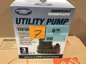 lot 7 image: 12 HP Submersible Thermoplastic Utility Pump by Superior Pump in good condition 