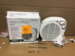 lot 91 image: 1500-Watt Electric Fan Forced Portable Heater