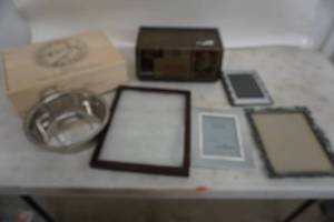 lot 41 image: Misc Items