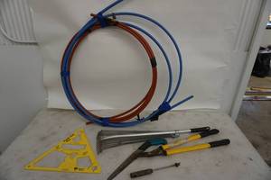 lot 68 image: Misc Garage Items