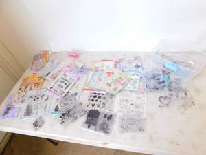 lot 27 image: New Gel Stamp Sets
