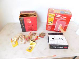 lot 33 image: Misc Items