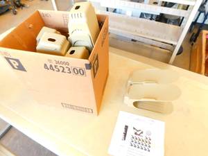 lot 40 image: Aquapro Shoe Slots Organizer