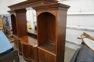 lot 45 image: Large Entertainment CenterTV Counsel
