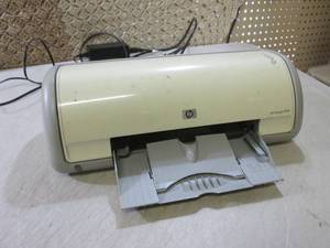 lot 23 image: HP Deskjet 3940 Printer with Cords...