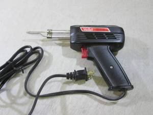 lot 47 image: Weller Model 8200 Soldering Iron  R...