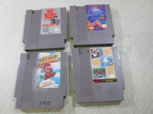 lot 52 image: 4 Nintendo Entertainment System Gam...
