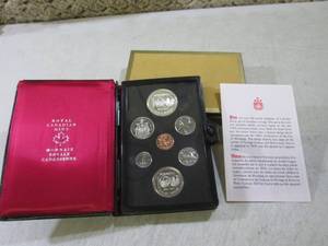 lot 67 image: 1974 Royal Canadian Mint Coin Set  ...
