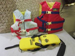 lot 80 image: Kid Size Safety Vests Etc  D-3...