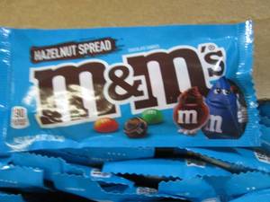 lot 150 image: Box of 24 Bags Hazelnut Spread M&M...