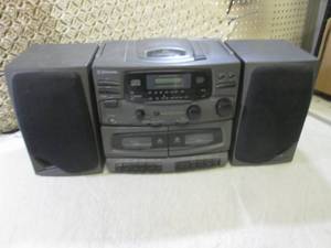 lot 243 image: Emmerson AM-FM CD Dual Cassette Pla...