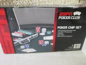 lot 253 image: ESPN Poker Chip Set  RM2...