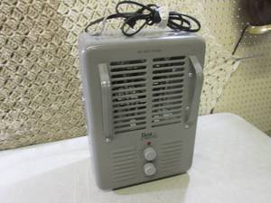 lot 266 image: Best Comfort Portable Heater Works ...