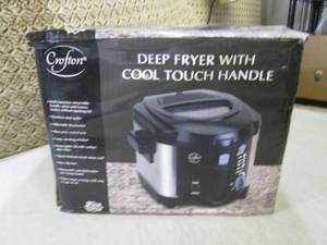 lot 281 image: Deep Fryer with Cool Touch Handle N...