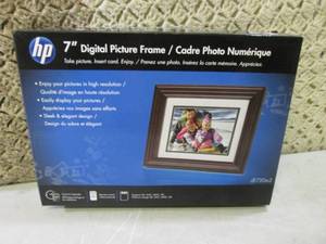 lot 294 image: HP 7 Digital Picture Frame  CSB...