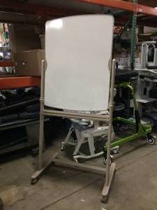 MSRP $400 Quartet Vertical Reversible Mobile Easel Magnetic Dry Erase White Board - Great Condition