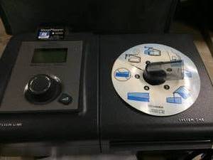 $$$$ Respironics REMstar System One Auto DOM 550P CPAP Machine With&nbspHeated Humidifier Plus Smart Card &amp Rare Sleep Mapper - Great Working Condition