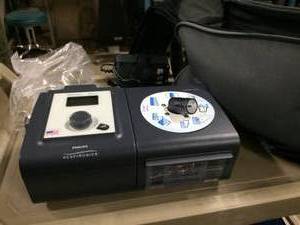 MSRP $1500 Philips Respironics System One CPAP Machine With Carrying Bag, Extras and Smart Card - Great Working Condition