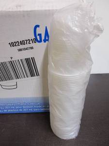 lot 28 image: Solo Plastic Cups