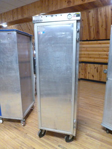 lot 4 image: Epco Heat Transport Food Cabinet