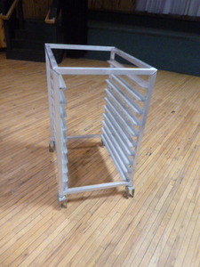lot 19 image: Sheet Pan Rack