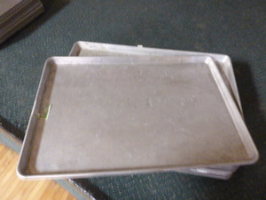lot 26 image: 12 Sheet Pans
