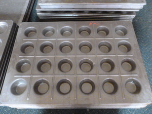lot 32 image: 12 Sheet Pans with 24 Wells