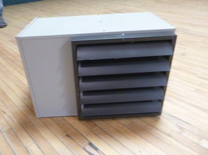 lot 84 image: Raywall Portable Heater