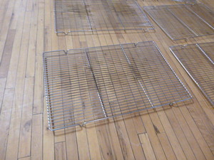 lot 89 image: 6 Oven Racks