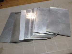 lot 109 image: 14 Cookie Sheets