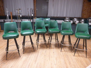 lot 142 image: 6 Green Bar Stools