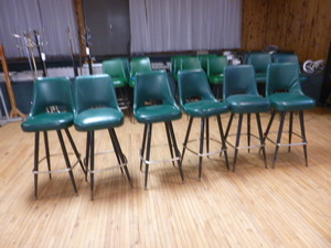 lot 145 image: 6 Green Bar Stools