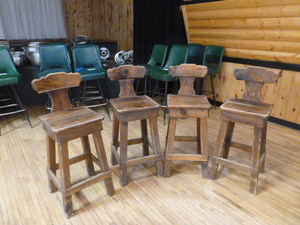 lot 146 image: 4 Wooden Bar Stools