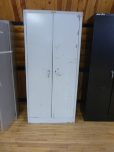 lot 149 image: Metal Storage Cabinet
