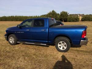 lot 3 image: 2011 Ram 1500 SLT 4x4