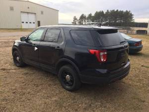 lot 1 image: 2016 Ford Explorer AWD - Police Interceptor - #1