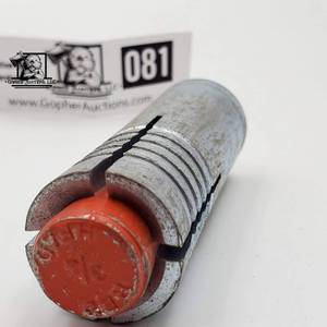 lot 081 image: Red Head Concrete Anchors