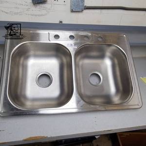 lot 443 image: Elkay Celebrity 33 Drop In Double Basin Stainless Steel Kitchen Sink