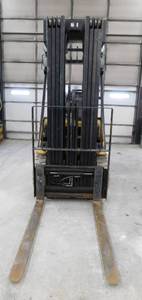 lot 3 image: 2014 Cat 2C5000 Forklift