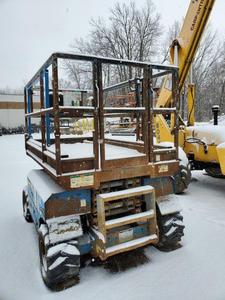 lot 9A image: 1999 Genie GS2668 Scissor Lift